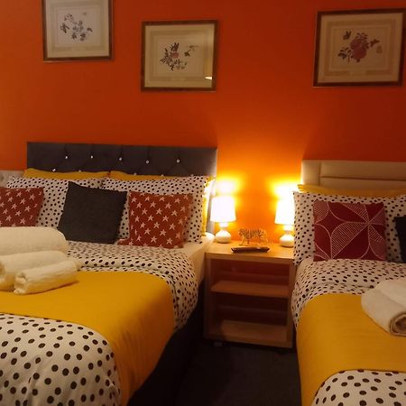 Cosy Stay In Walsall By Ideal Home Bloxwich Luaran gambar